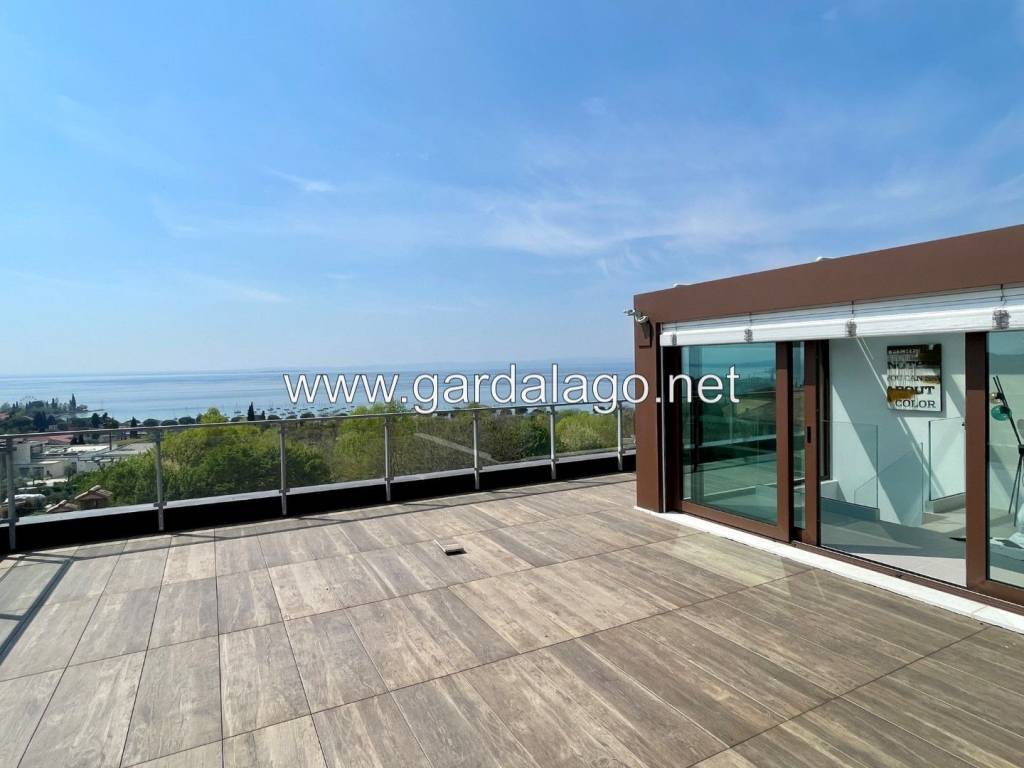 appartamento in vendita a Bardolino