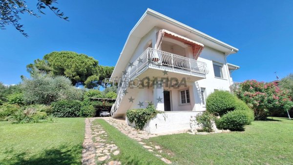 casa indipendente in vendita a Bardolino