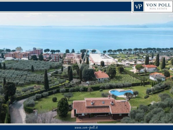 casa indipendente in vendita a Bardolino