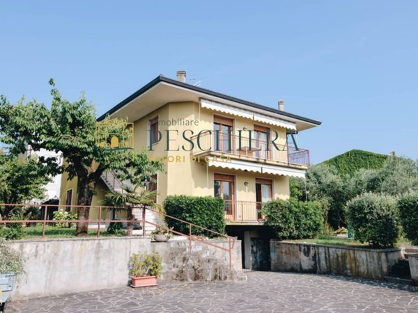 casa indipendente in vendita a Bardolino