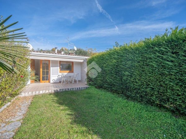 casa indipendente in vendita a Bardolino