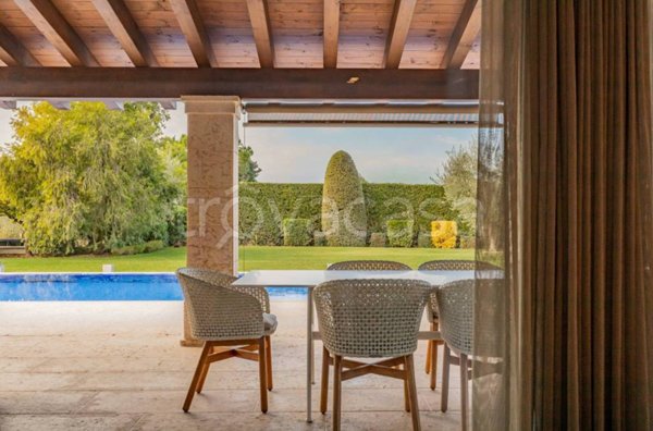 casa indipendente in vendita a Bardolino