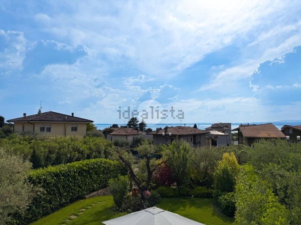 casa indipendente in vendita a Bardolino