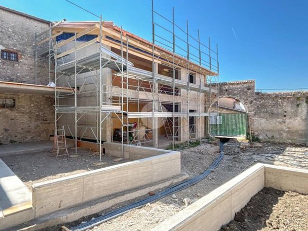 casa indipendente in vendita a Bardolino