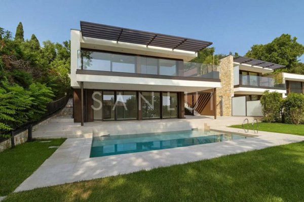 casa indipendente in vendita a Bardolino