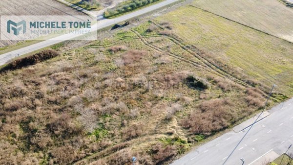 appartamento in vendita a Bardolino in zona Calmasino