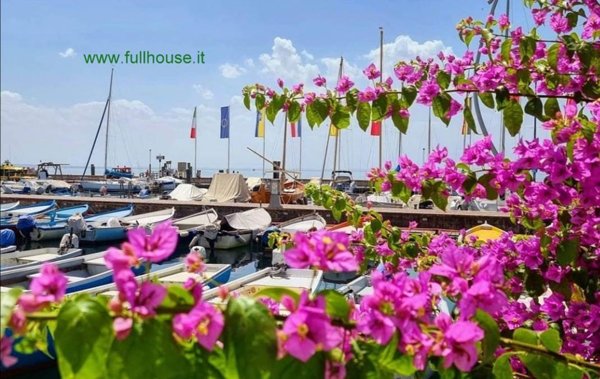 casa indipendente in vendita a Bardolino