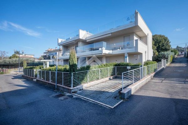 appartamento in vendita a Bardolino