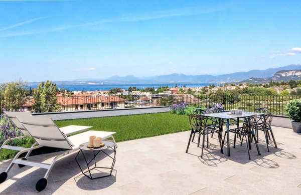 casa indipendente in vendita a Bardolino