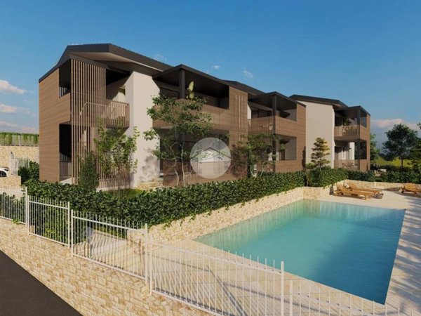 appartamento in vendita a Bardolino in zona Calmasino