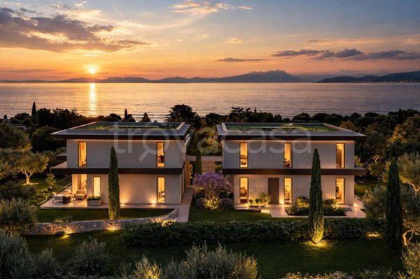 casa indipendente in vendita a Bardolino