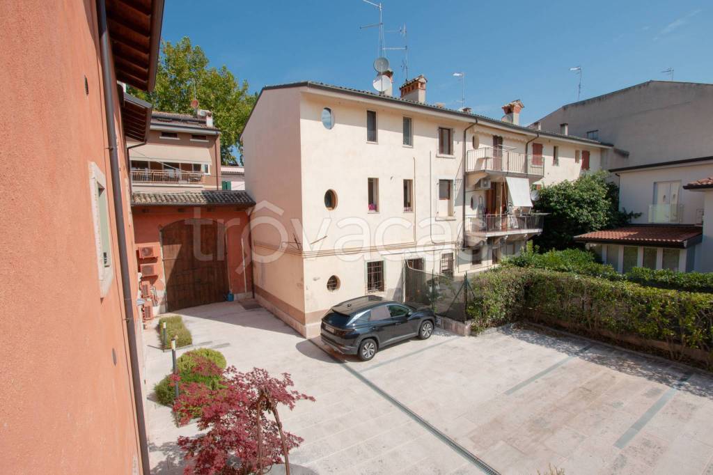 appartamento in vendita a Bardolino