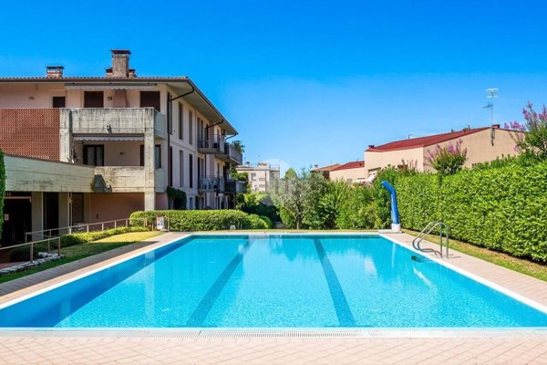 appartamento in vendita a Bardolino
