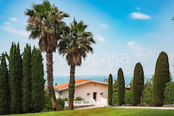 casa indipendente in vendita a Bardolino