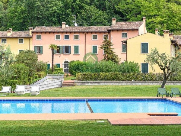 appartamento in vendita a Bardolino