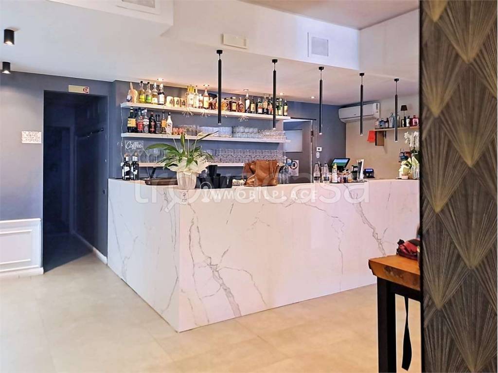 negozio in vendita a Bardolino