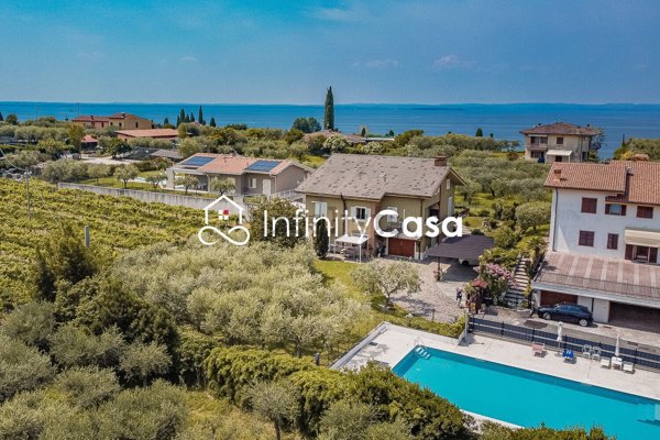 casa indipendente in vendita a Bardolino