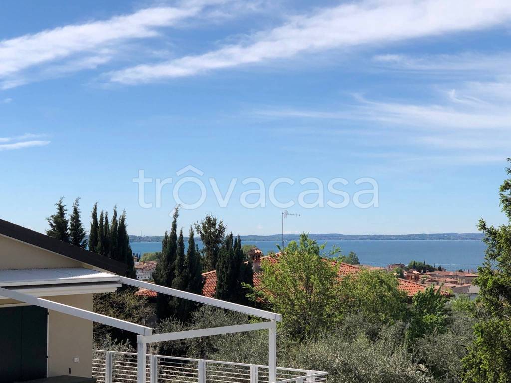 appartamento in vendita a Bardolino