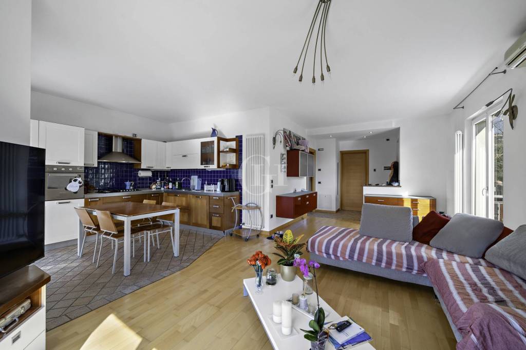 casa indipendente in vendita a Bardolino