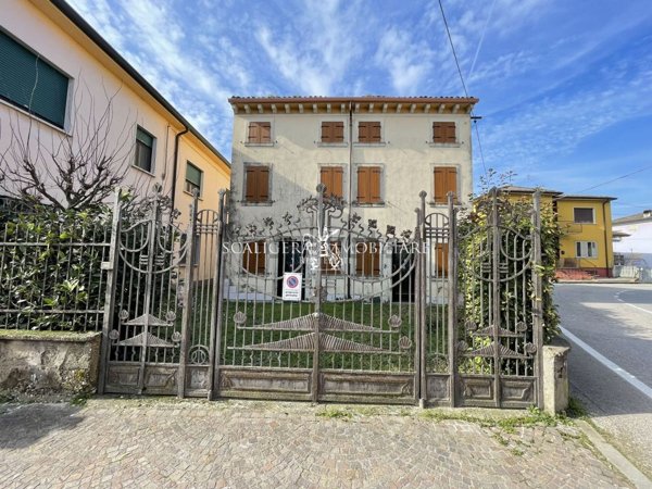casa indipendente in vendita a Belfiore