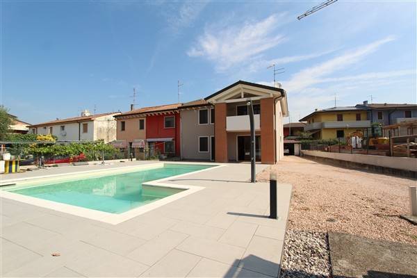 casa indipendente in vendita a Belfiore