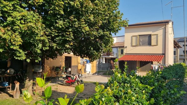 casa indipendente in vendita a Belfiore