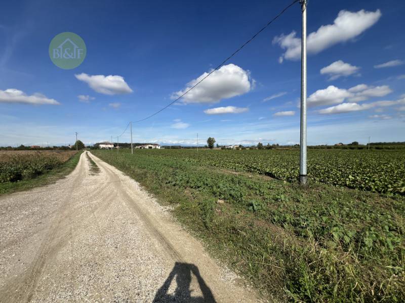 ufficio in vendita a Bevilacqua in zona Marega