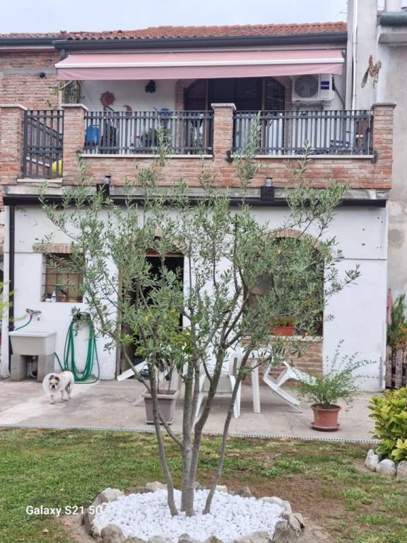 casa indipendente in vendita a Bonavigo