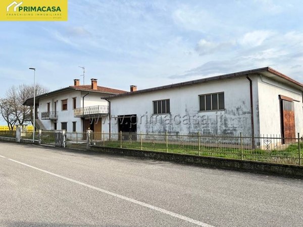 casa indipendente in vendita a Bonavigo