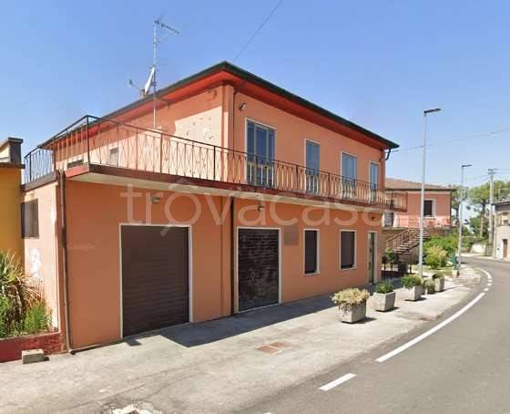 casa indipendente in vendita a Bonavigo in zona Orti