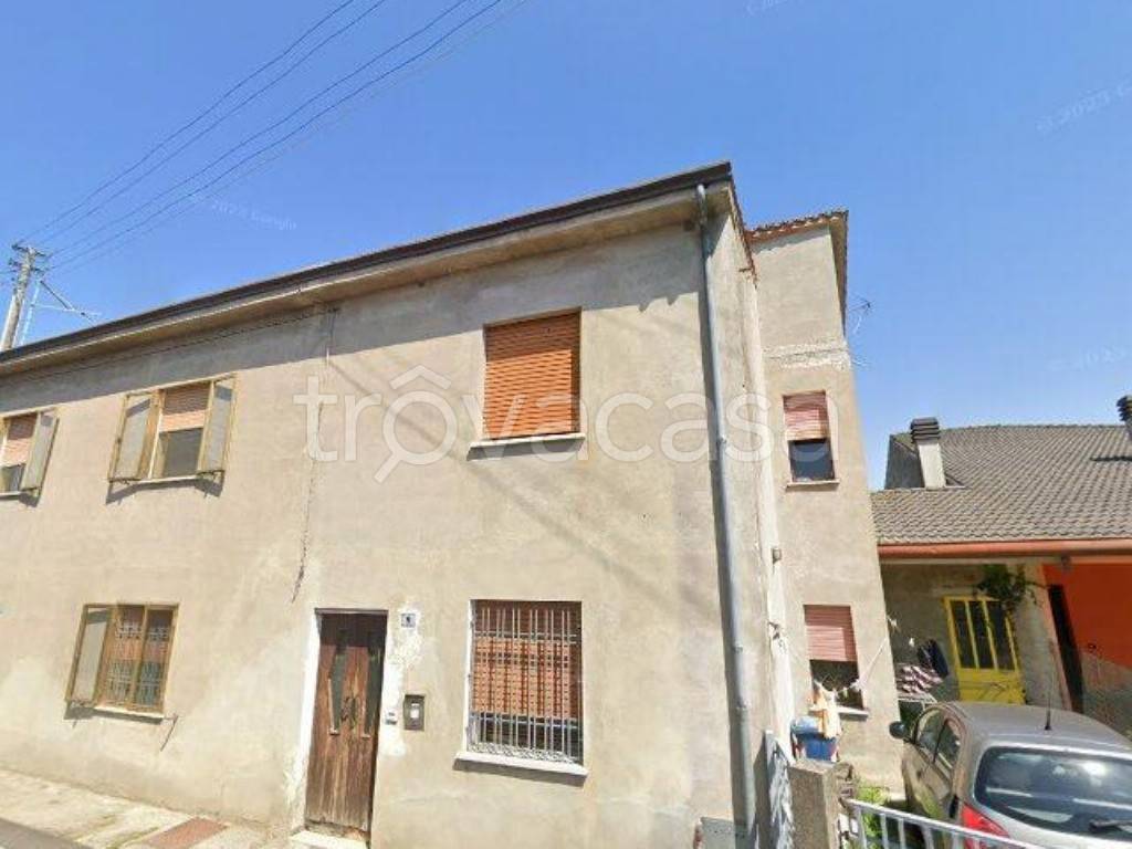 appartamento in vendita a Bonavigo in zona Orti