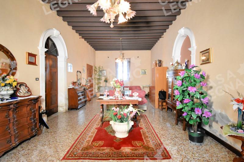 casa indipendente in vendita a Bonavigo