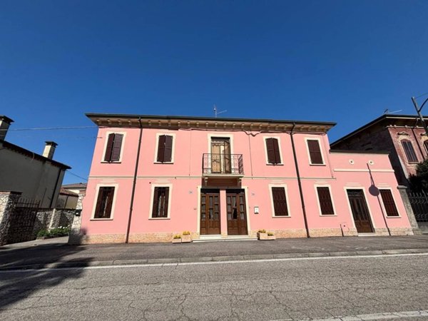 casa indipendente in vendita a Bonavigo