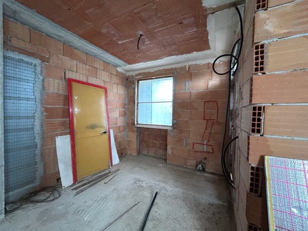 casa indipendente in vendita a Bonavigo in zona Orti