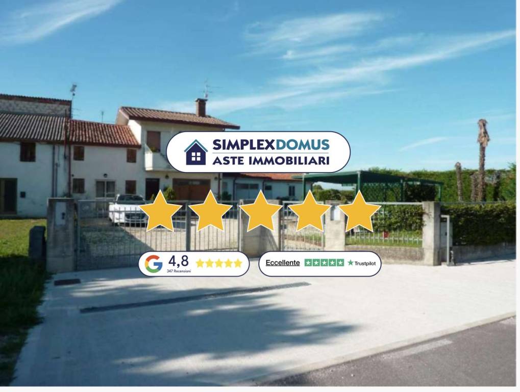 casa indipendente in vendita a Boschi Sant'Anna