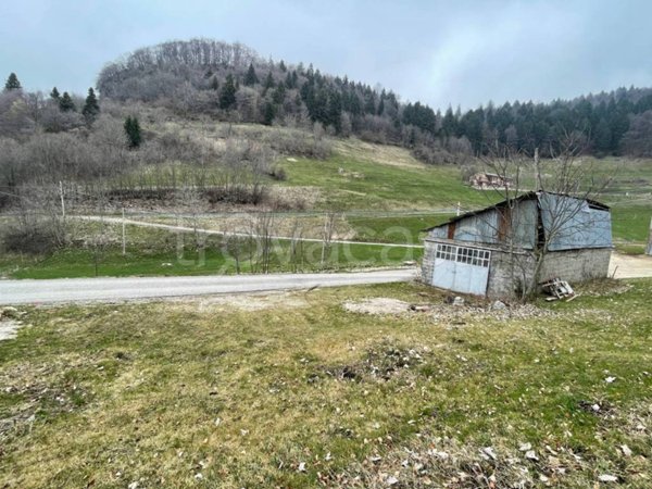terreno agricolo in vendita a Bosco Chiesanuova