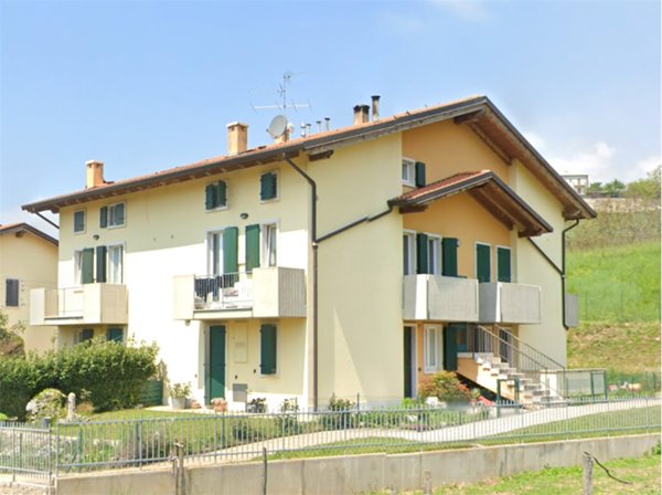 appartamento in vendita a Bosco Chiesanuova in zona Lughezzano-Arzerè