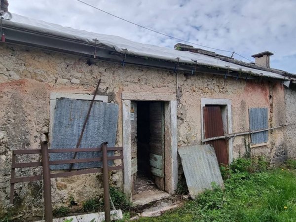 casa indipendente in vendita a Bosco Chiesanuova