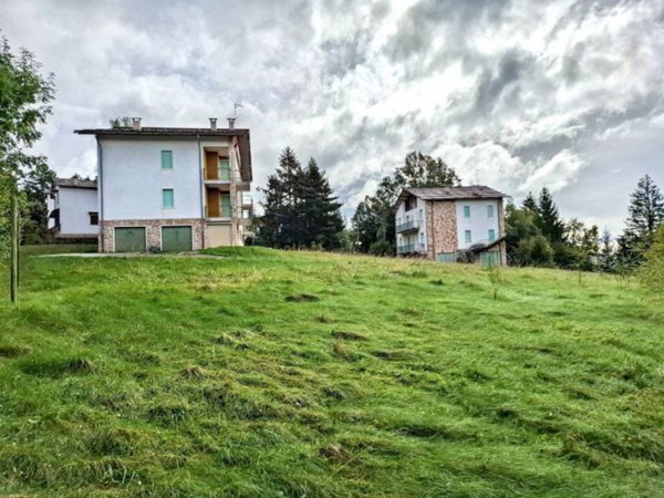 terreno edificabile in vendita a Bosco Chiesanuova in zona Valdiporro