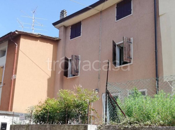 casa indipendente in vendita a Bosco Chiesanuova