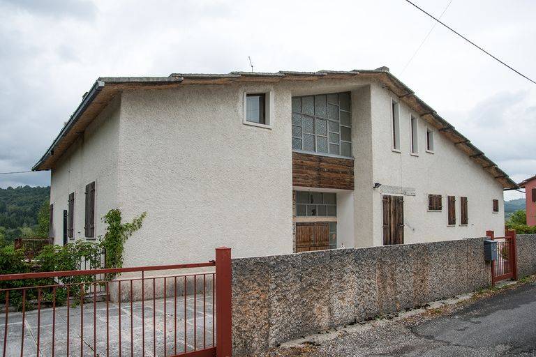 appartamento in vendita a Bosco Chiesanuova in zona Corbiolo