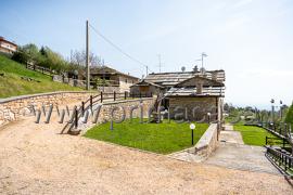 casale in vendita a Bosco Chiesanuova in zona Valdiporro