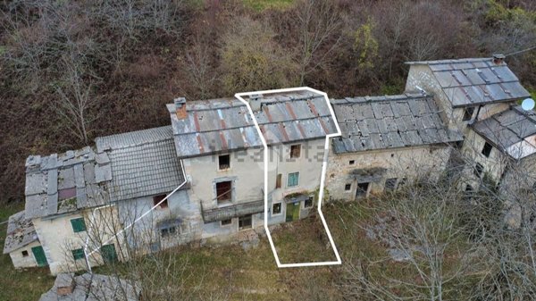 appartamento in vendita a Bosco Chiesanuova in zona Valdiporro