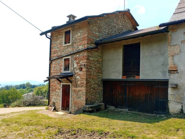 casa indipendente in vendita a Bosco Chiesanuova