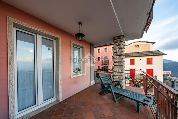 appartamento in vendita a Bosco Chiesanuova in zona Valdiporro