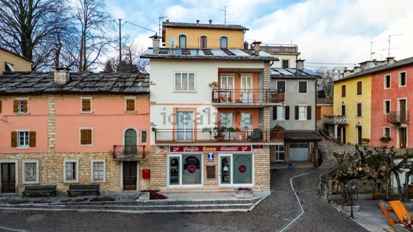 appartamento in vendita a Bosco Chiesanuova in zona Valdiporro