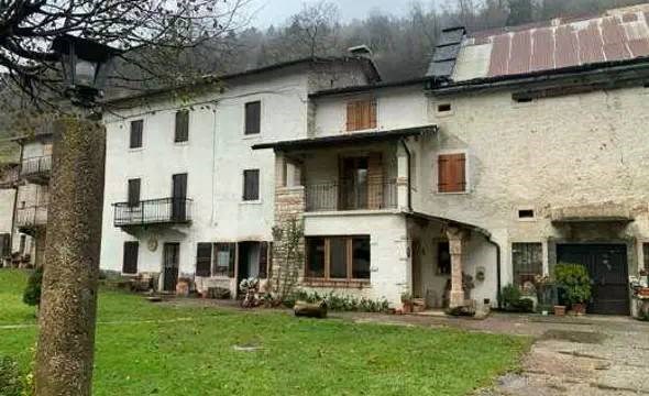 appartamento in vendita a Bosco Chiesanuova in zona Valdiporro