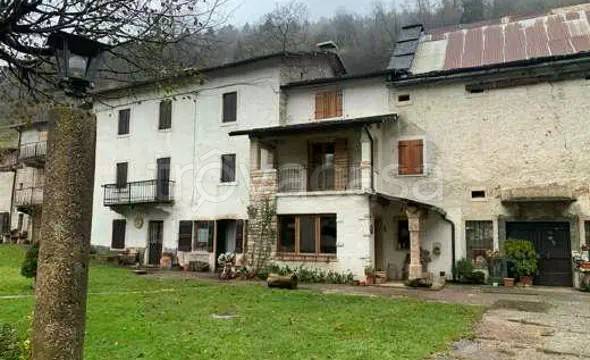 appartamento in vendita a Bosco Chiesanuova in zona Valdiporro