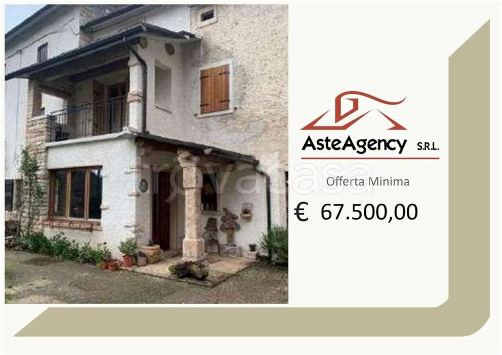 appartamento in vendita a Bosco Chiesanuova in zona Valdiporro