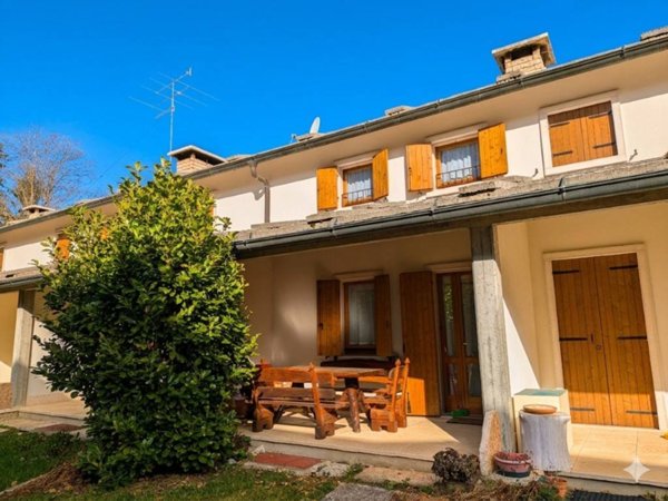 casa indipendente in vendita a Bosco Chiesanuova
